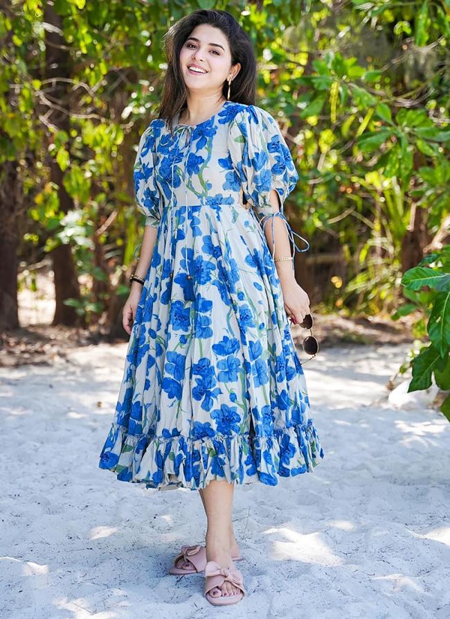 Rayon Blue Daily Wear Digital Print Readymade Short Gown